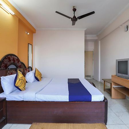 Spot On Hotel Shyam Inn Hālol Esterno foto