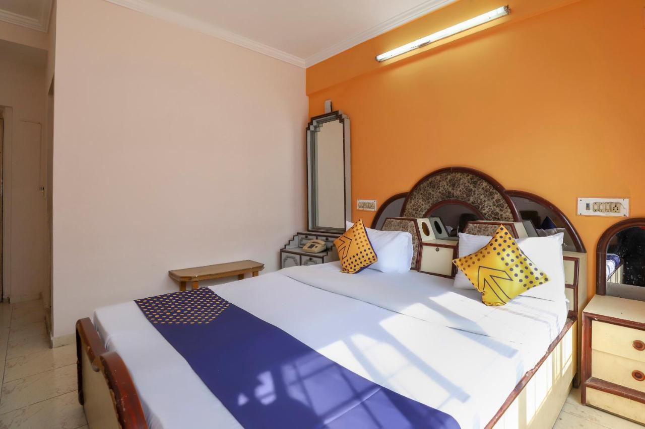 Spot On Hotel Shyam Inn Hālol Esterno foto